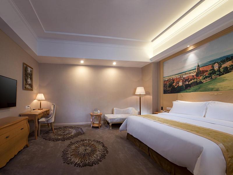 Vienna Hotel Guangzhou Baiyun Airport Exterior photo