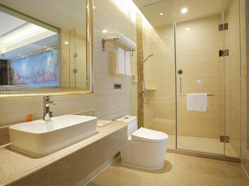 Vienna Hotel Guangzhou Baiyun Airport Exterior photo